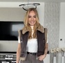 Kansas mellény mogyoró barna – Női átmeneti mellény – Innova Fashion